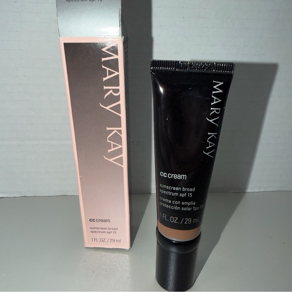 Mary Kay CC CREAM Complexion Corrector Sunscreen Broad Spectrum SPF 15 Very Deep